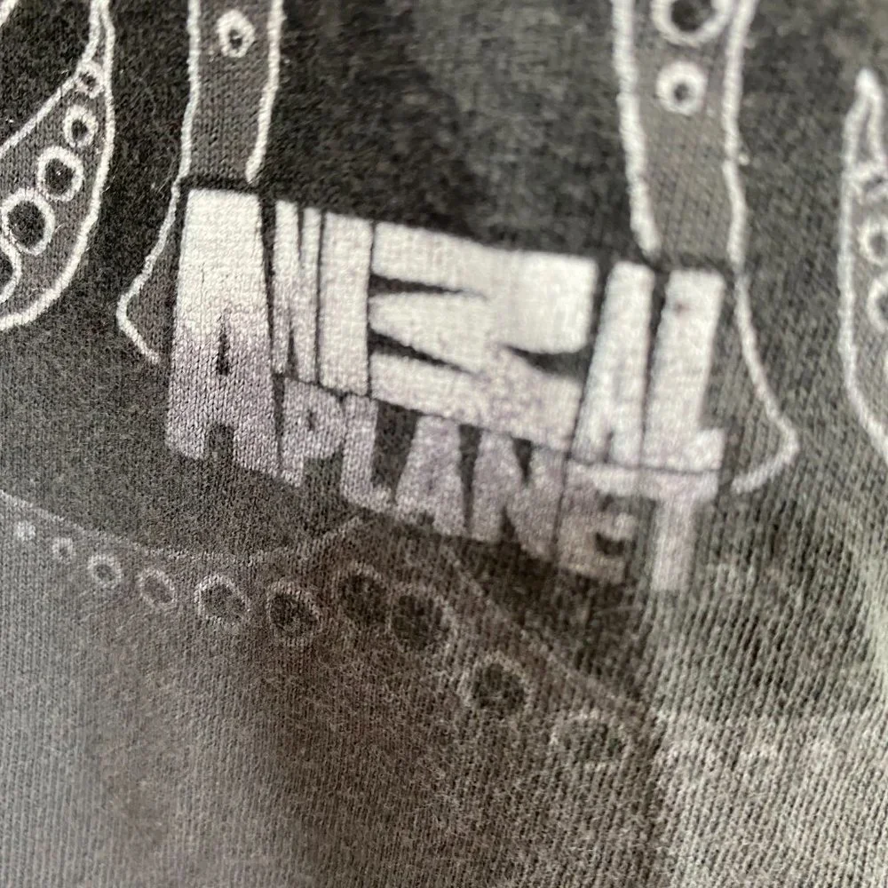 SOLD TNT Animal Planet Bald Eagle Long Sleeve T-Shirt NWOT Men's - Picture 2 of 10